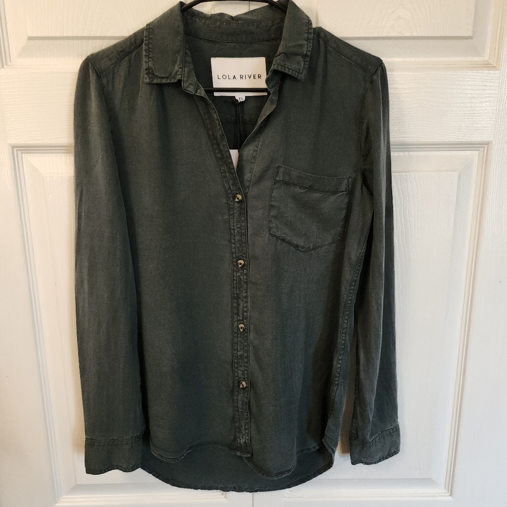CopyLola River Barry LR1027 Emerald Green V- Neck Button Down Shirt Women XS NWT